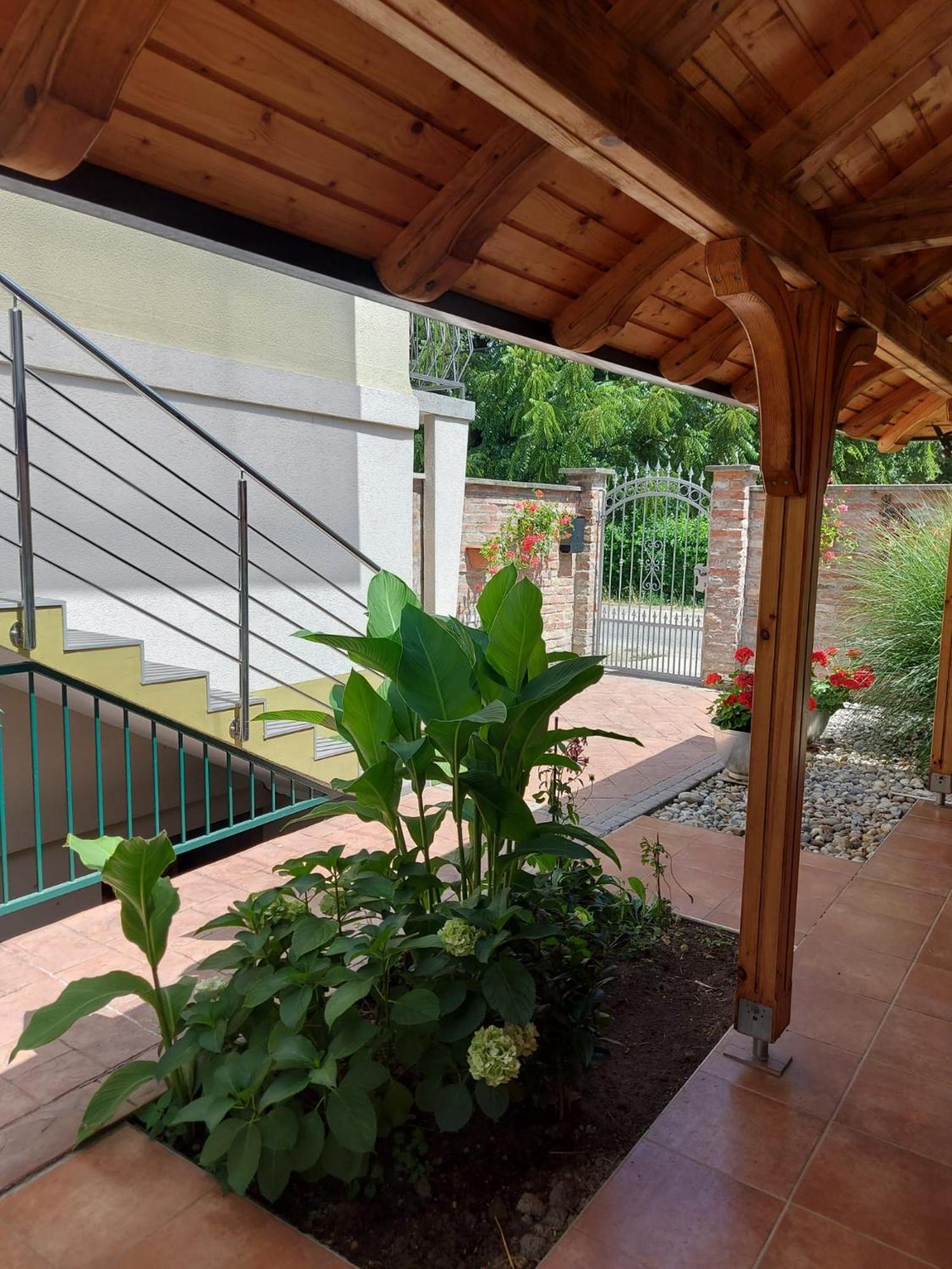 Apartman Kovac-Bilje Екстер'єр фото